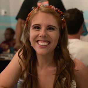 Meet your Posher, Nicole